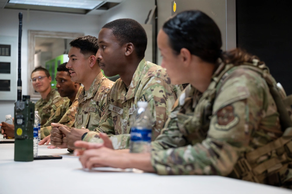 DVIDS - Images - 346th AEW hosts Civil Air Patrol cadets [Image 10 of 14]
